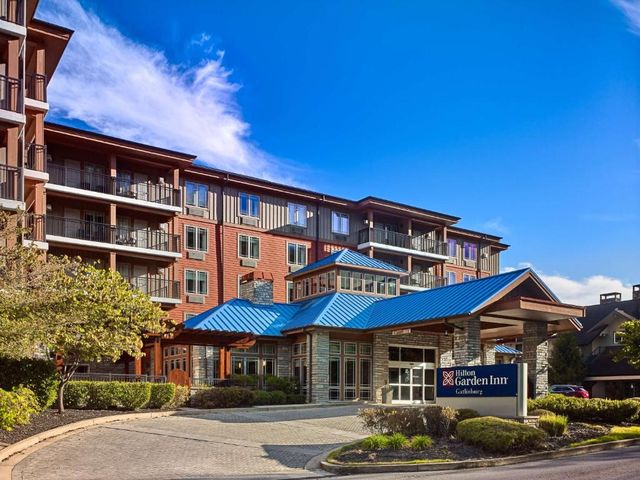 Hilton Garden Inn Gatlinburg — 300 m away from Gatlinburg Space Needle
