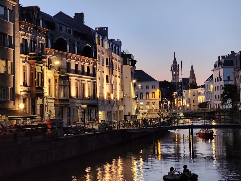 Boutique Hotel Onderbergen — Brugsepoort