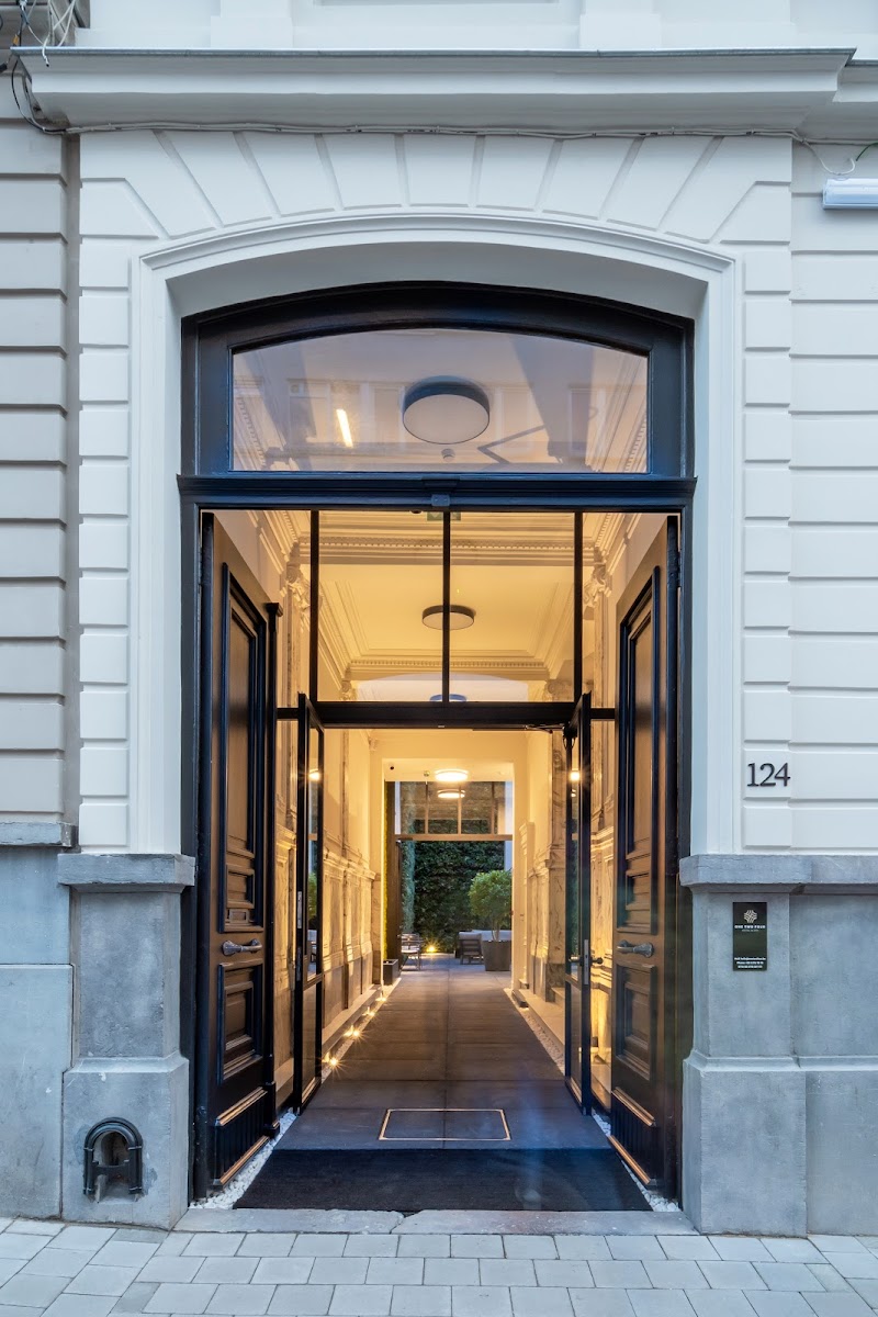 One Two Four Hotel & Spa — Sint-Pietersnieuwstraat