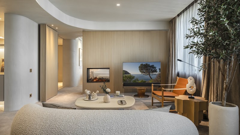 Hotel Carlemany — New City