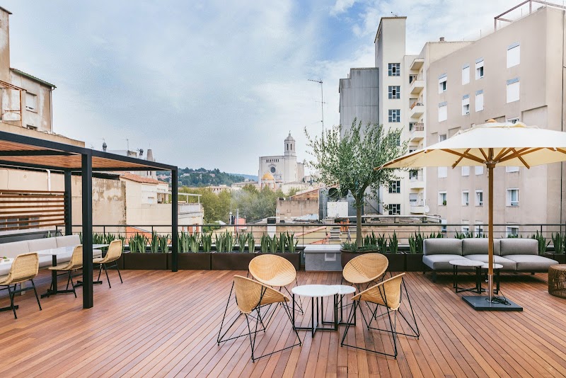 Hotel Gran Ultonia — Rambla de la Llibertat