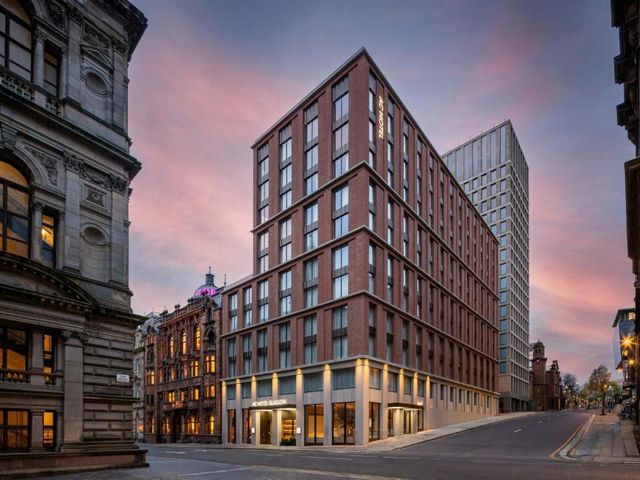 AC Hotel by Marriott Glasgow — 2.9 km away from Celtic Park