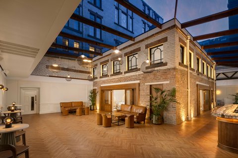 AC Hotel Glasgow — Glasgow G1 1QX