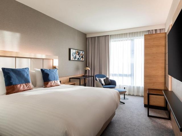 Courtyard by Marriott Glasgow SEC — 1.8 km away from Ibrox Stadium