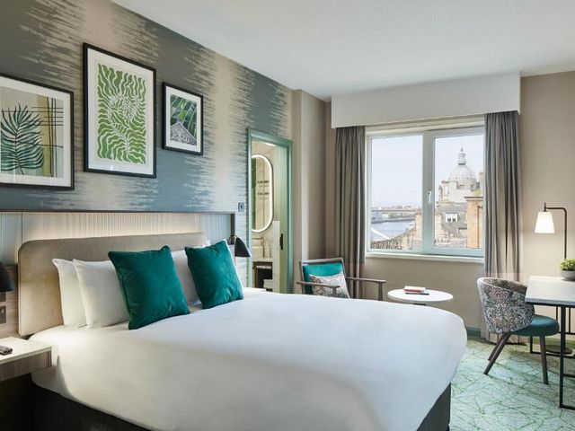 Leonardo Royal Hotel Glasgow — 1.3 km away from TRNSMT Festival