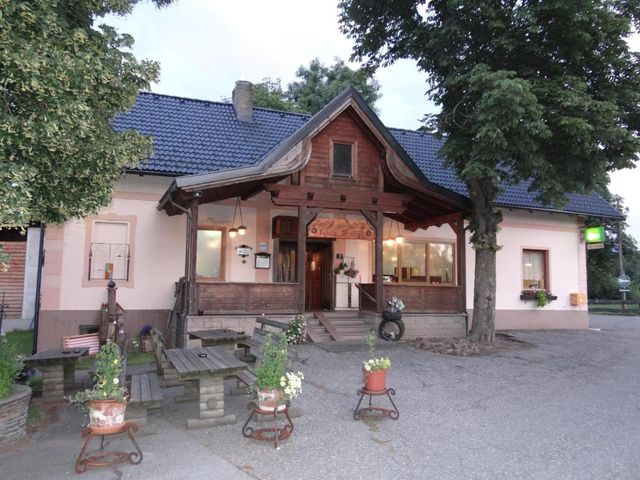 Gasthaus zur Waldschenke — 4.5 km away from Red Bull Ring