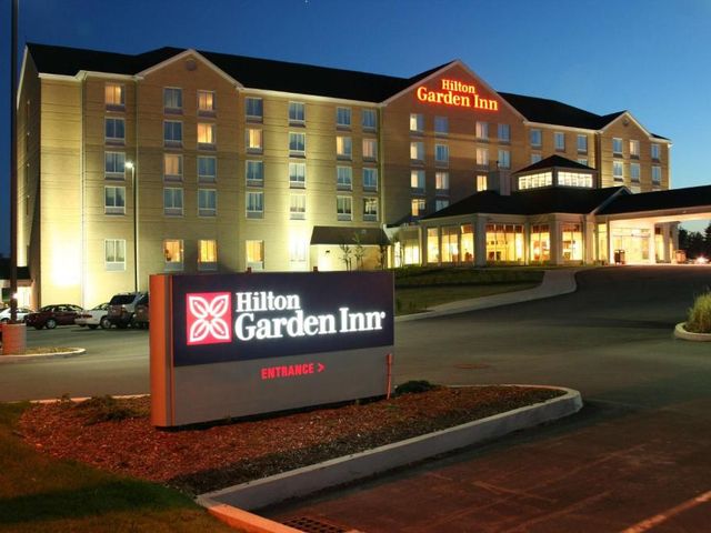 Hilton Garden Inn Halifax Airport — 3.5 km from the airport