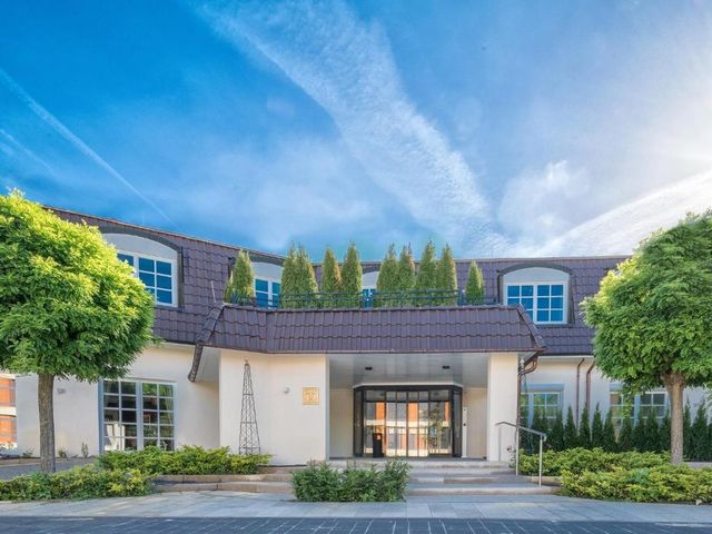 Hotel Landhaus Ammann — 4.1 km away from Hannover Messe