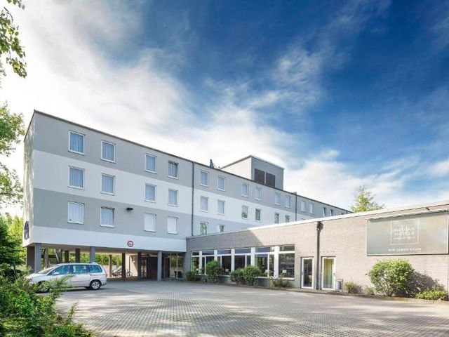 Median Hotel Hannover Messe — 1.2 km away from Hannover Messe