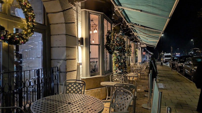 The West Park Hotel — Harrogate HG1 1BJ