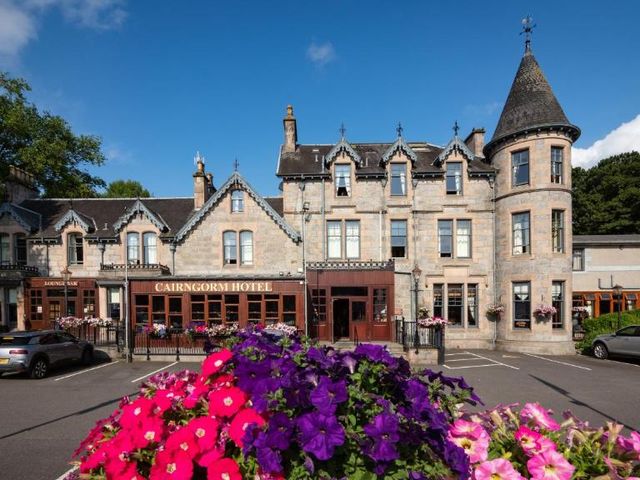Cairngorm Hotel — 13.3 km away from Cairngorm Plateau Highlands