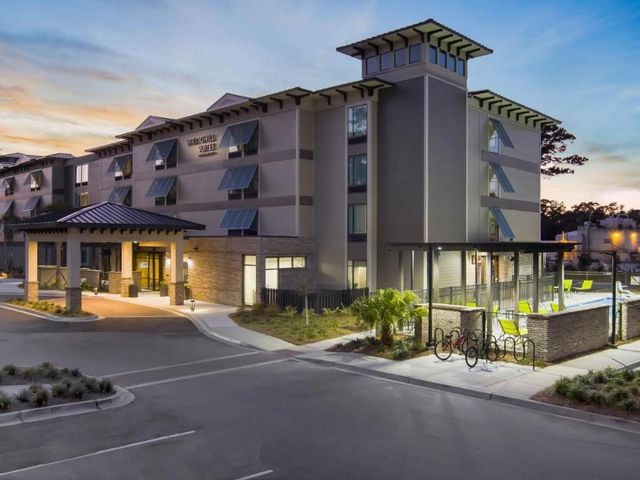 SpringHill Suites Hilton Head Island — 2.4 km away from Hilton Head Beach