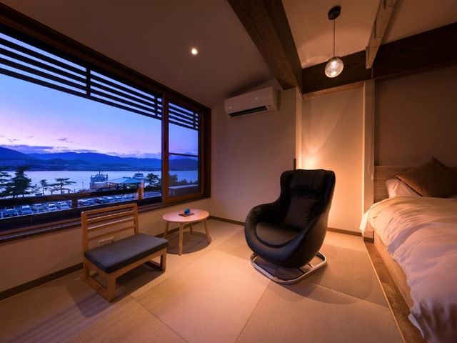 Hotel Miyajima Villa — 700 m away from Itsukushima Shrine Miyajima