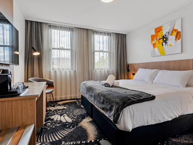 Prince of Wales Hotel — 300 m away from Salamanca Market Hobart