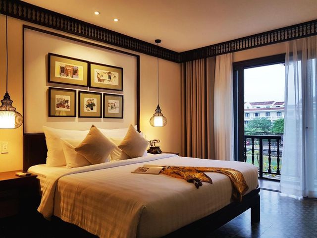Little Hoi An . A Boutique Hotel & Spa — 350 m away from Japanese Covered Bridge Hoi An