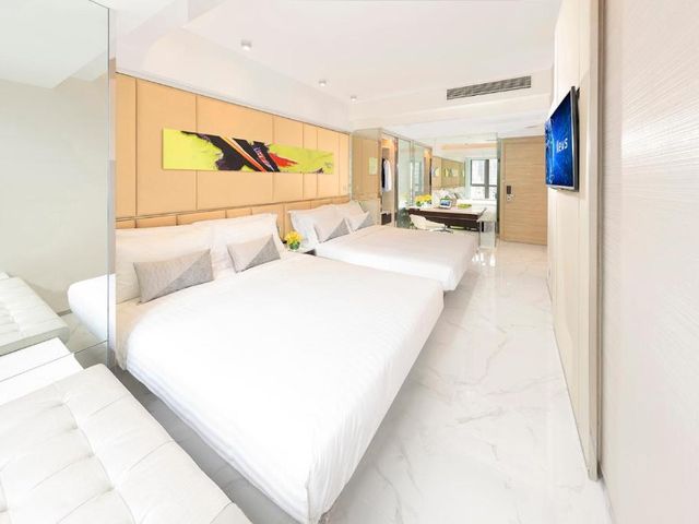 iclub AMTD Sheung Wan Hotel — 1.2 km away from University of Hong Kong