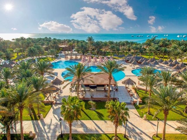 Siva Grand Beach — 3.2 km from the airport