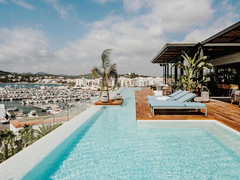 Aguas de Ibiza Grand Luxe Hotel — Santa Eulalia