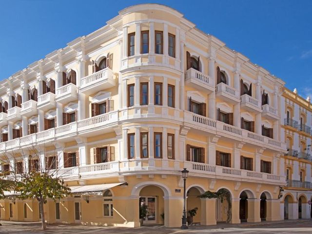 Montesol Experimental Ibiza — 300 m away from Dalt Vila Old Town Ibiza