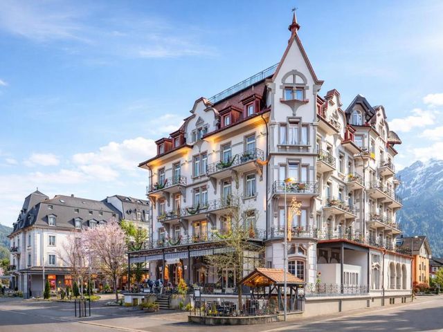 Carlton-Europe Vintage Adults Hotel — 400 m away from Lake Brienz Interlaken