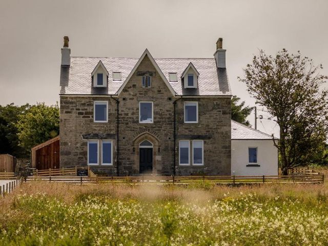 House Of Juniper - The Manse — Broadford