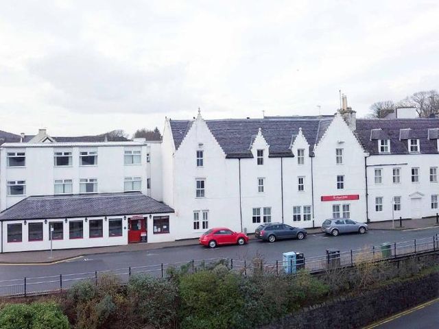 The Royal Hotel — 24.1 km away from Dunvegan Castle Isle of Skye