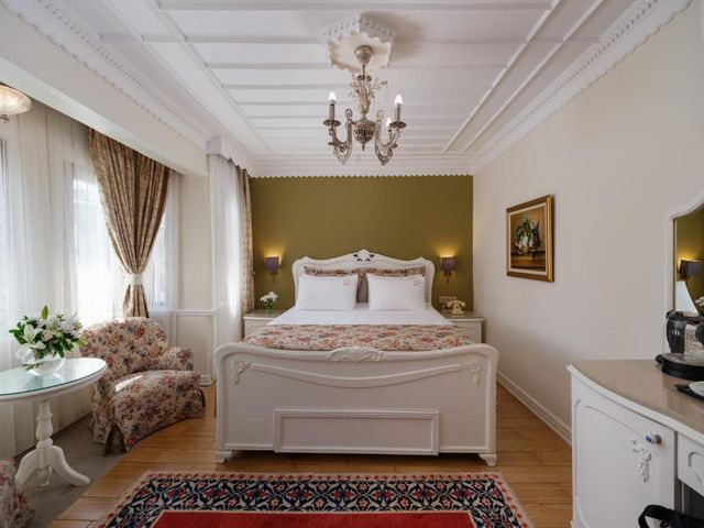1207 Hotel Special Class Sultanahmet — 200 m away from Blue Mosque