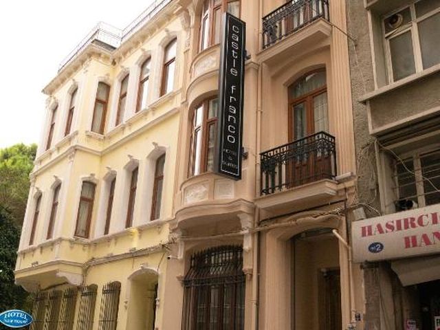 Castle Franco Suites — 300 m away from Grand Bazaar