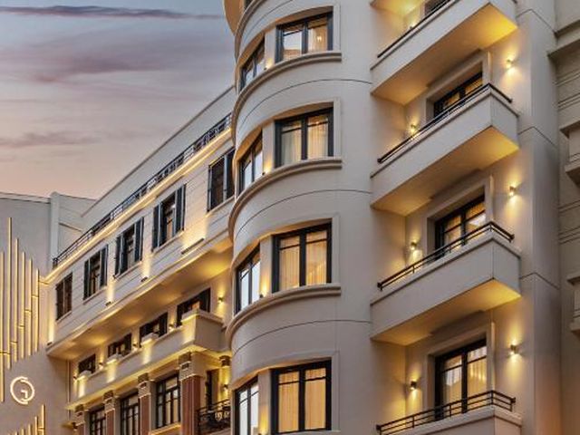 Gleam Collection Hotel — 350 m away from Istanbul Congress Center