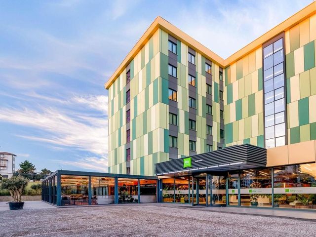 ibis Styles Istanbul Kurtkoy — 1.7 km from the airport