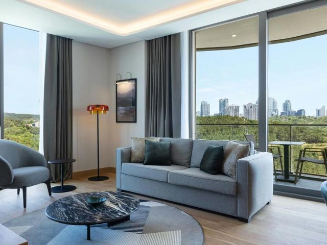Marriott Executive Apartments Istanbul Investvadi — 900 m away from Turk Telekom Stadium