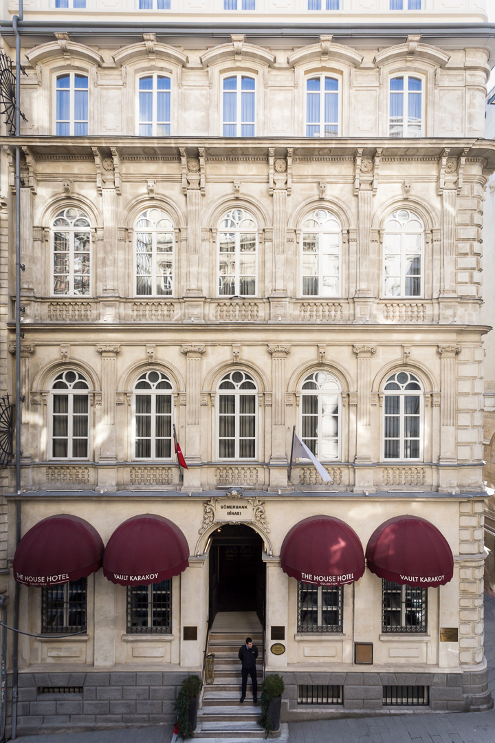 Best Hotels in Istanbul for Solo Travelers