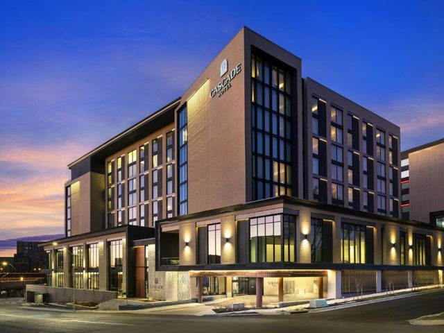 Cascade Hotel, Kansas City, a Tribute Portfolio Hotel — 9.2 km away from GEHA Field at Arrowhead Stadium