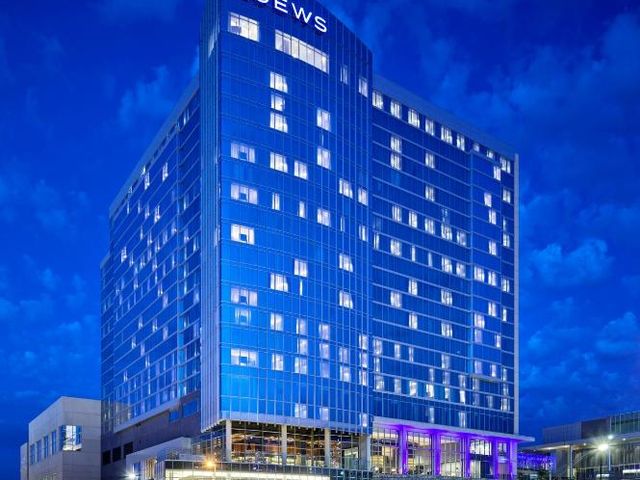 Best Hotels in Kansas City for Christmas