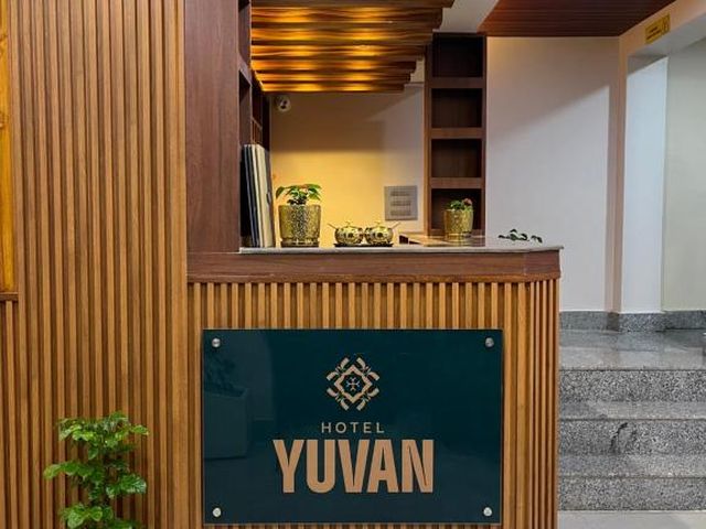 Hotel Yuvan — 700 m from the airport