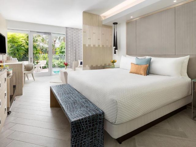 H2O Suites- Adults Only — 500 m away from Hemingway Home Key West