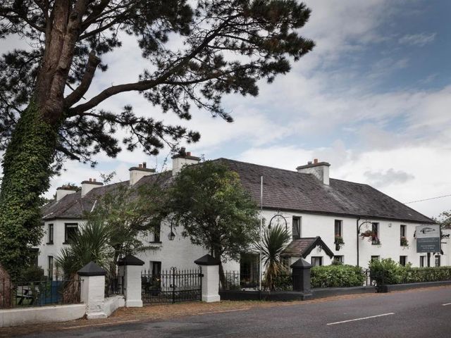 The Glenbeigh Hotel — 12.2 km away from Ring of Kerry from Killarney