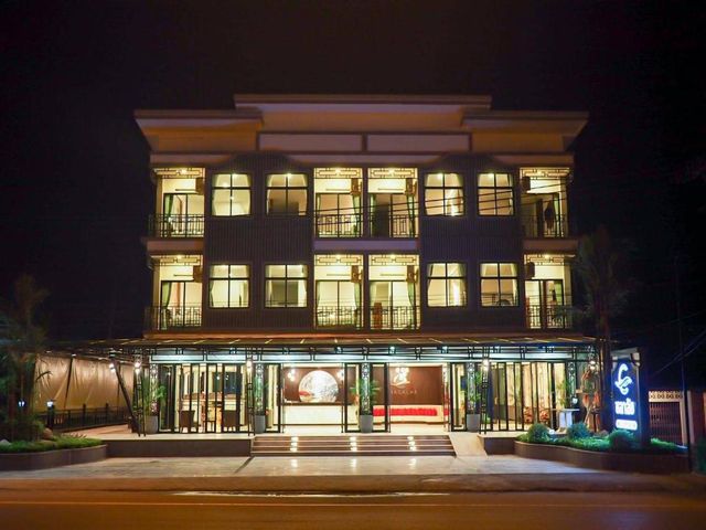 โรงแรมชลาลัย กระบี่ Chalalai Hotel Krabi — 3.1 km from the airport