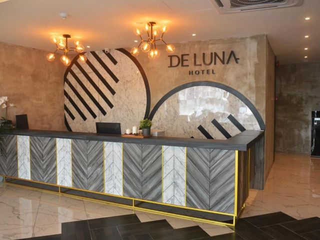 De Luna Hotel Sri Petaling — 1.4 km away from Bukit Jalil National Stadium