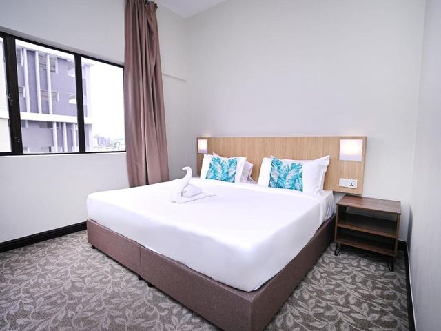 Kingston Hotel 10 - Bukit Jalil — 1.8 km away from Bukit Jalil National Stadium