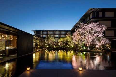 Hotel The Mitsui Kyoto — Nijo Castle