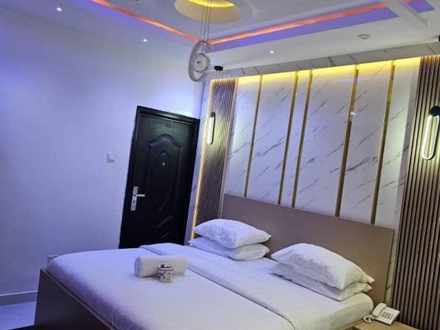 VHS Vinchee Suites I — 2.3 km from the airport