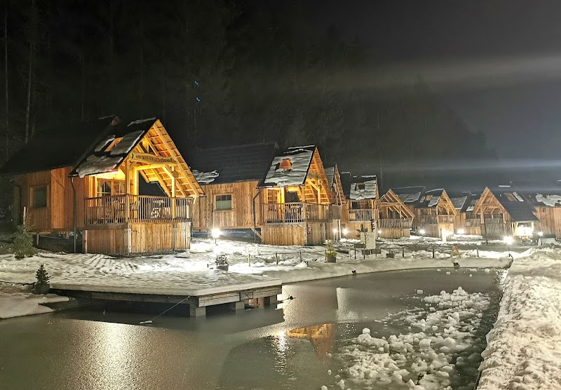 Ribno Luxury Glamping — Ribno village (wooded outskirts of Bled)