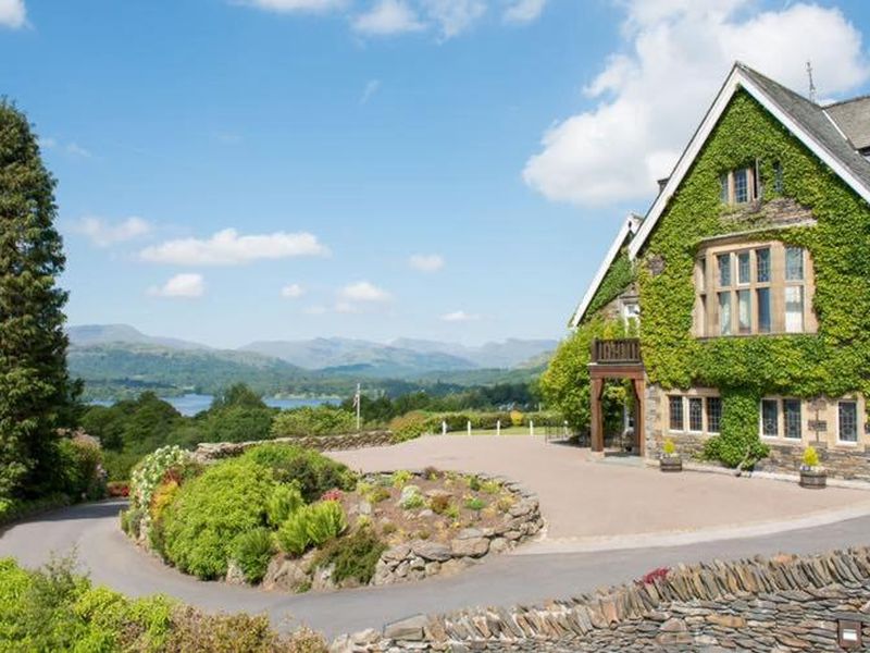 Holbeck Ghyll Country House Hotel with Stunning Lake Views — Windermere