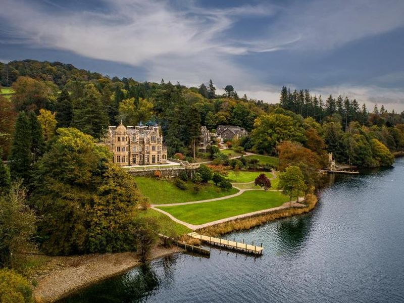 Best Hotels in the Lake District for Christmas