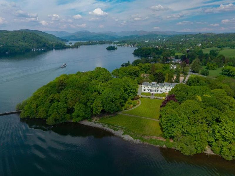 Storrs Hall Hotel on the shore of Lake Windermere — Bowness-on-Windermere
