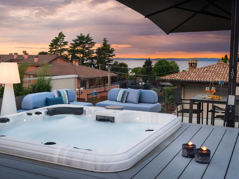 Best Apartments & Aparthotels for Long Stays in Lake Garda