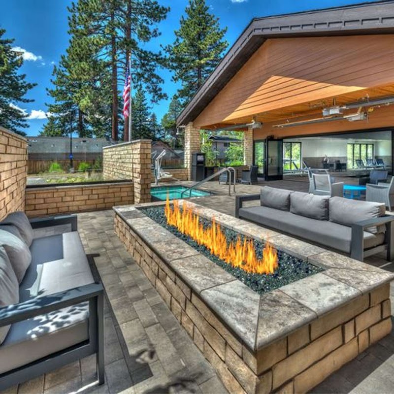 Hampton Inn & Suites South Lake Tahoe — South Lake Tahoe (Midtown), California