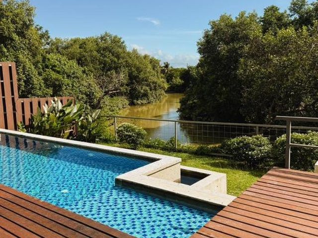 Royale Riviera Resort Private Pool Villas — 1.7 km from the airport