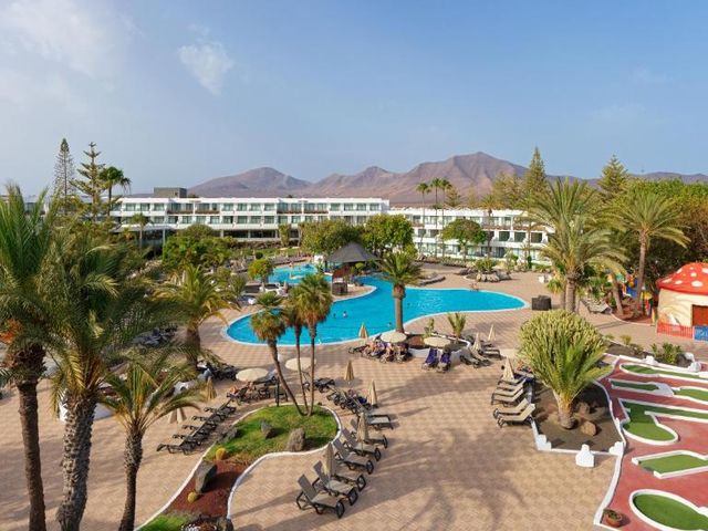 H10 Lanzarote Princess — 3.9 km away from Playa Papagayo Lanzarote